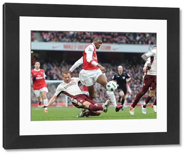 Abou Diaby (Arsenal) Phil Bardsley (Sunderland). Arsenal 0: 0 Sunderland