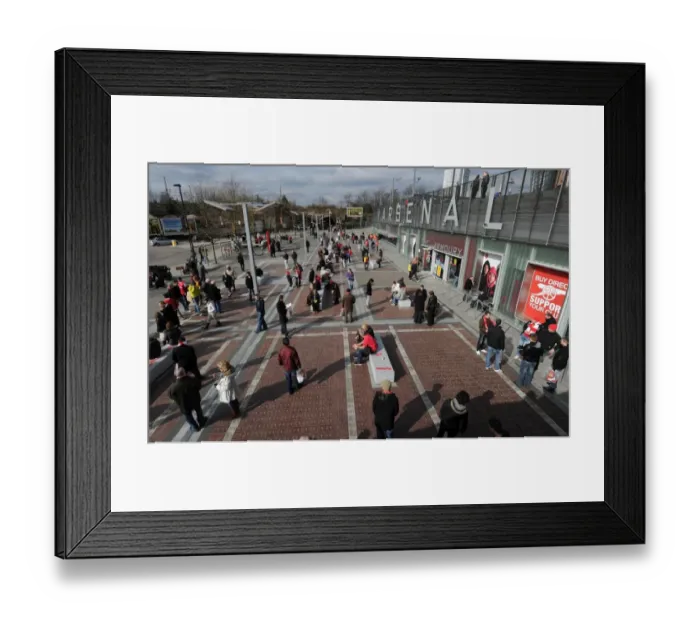 Framed Print : Arsenal vs Sunderland: 0-0 Stalemate at Emirates Stadium