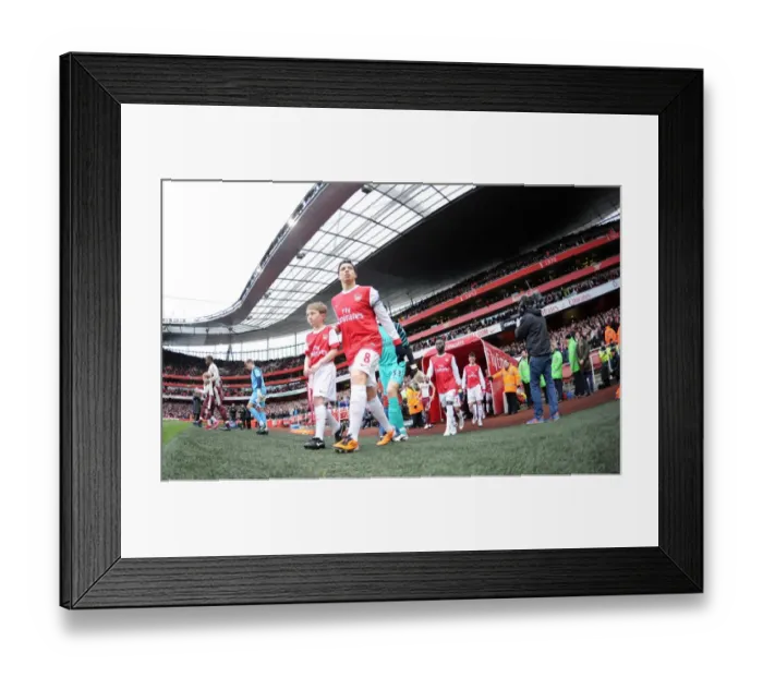 Framed Print : Arsenal captain Samir Nasri leads out the team. Arsenal 0: 0 Sunderland