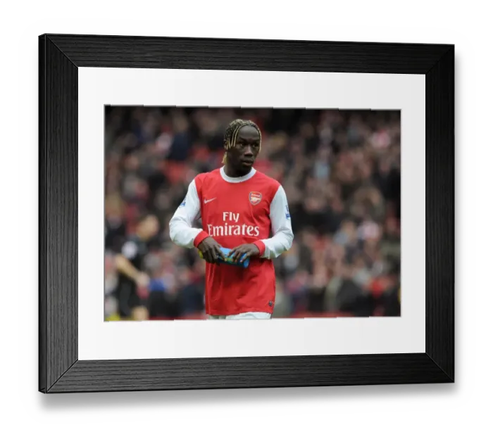 Framed Print : Bacary Sagna in Action: Arsenal vs Sunderland, Barclays Premier League, Emirates Stadium, 5 / 3 / 11 Framed Print : Bacary Sagna in Action: Arsenal vs Sunderland, Barclays Premier League, Emirates Stadium, 5 / 3 / 11