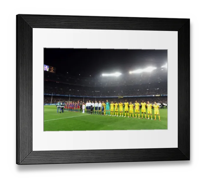 Framed Print : The Arsenal and Barcelona teams line up before the match. Barcelona 3: 1 Arsenal Framed Print : The Arsenal and Barcelona teams line up before the match. Barcelona 3: 1 Arsenal