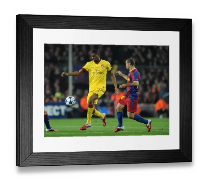Framed Print : Abou Diaby (Arsenal) Javier Mascherano (Barcelona). Barcelona 3: 1 Arsenal
