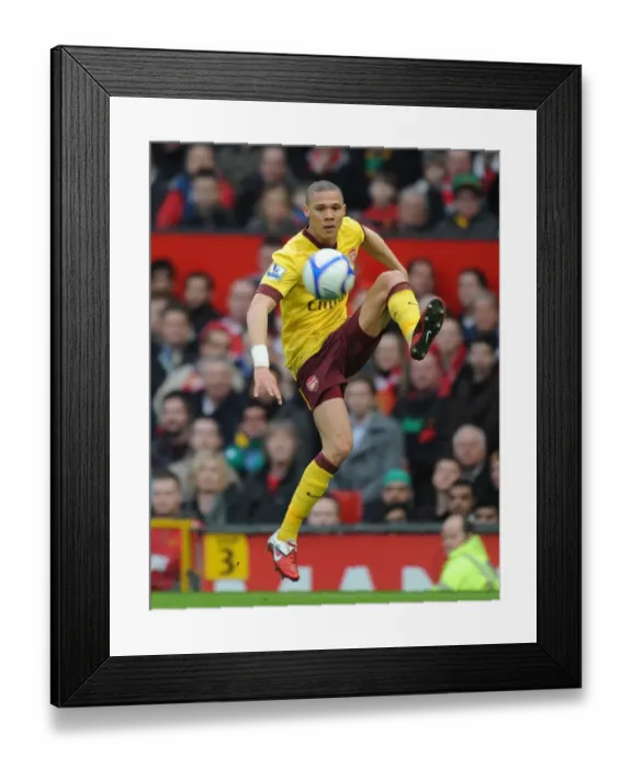 Framed Print : Kieran Gibbs vs Manchester United: FA Cup Sixth Round Defeat at Old Trafford (2010) Framed Print : Kieran Gibbs vs Manchester United: FA Cup Sixth Round Defeat at Old Trafford (2010)