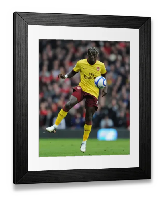 Framed Print : Bacary Sagna (Arsenal). Manchester United 2: 0 Arsenal, FA Cup Sixth Round