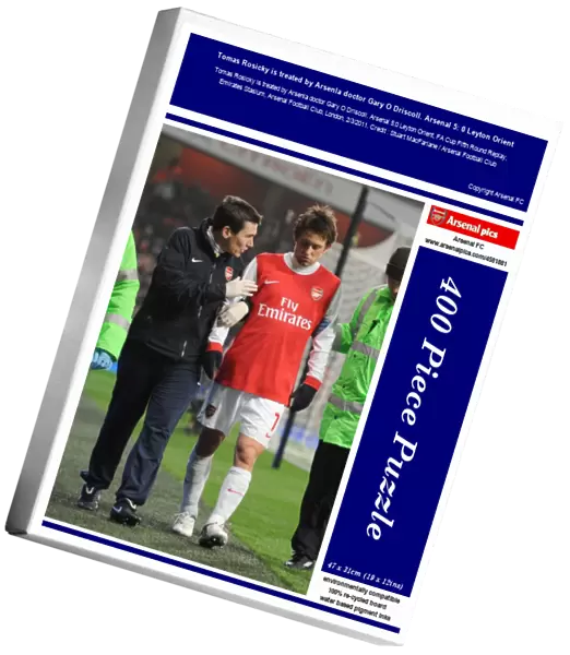 Tomas Rosicky is treated by Arsenla doctor Gary O Driscoll. Arsenal 5: 0 Leyton Orient