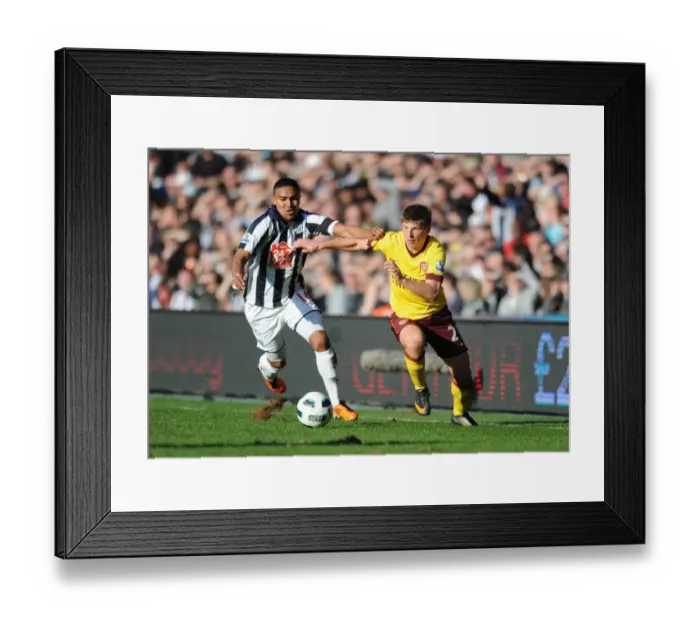 Framed Print : Andrey Arshavin (Arsenal) Jerome Thomas (WBA). West Bromwich Albion 2: 2 Arsenal Framed Print : Andrey Arshavin (Arsenal) Jerome Thomas (WBA). West Bromwich Albion 2: 2 Arsenal