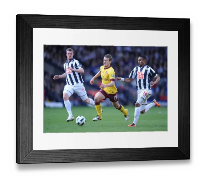 Framed Print : Jack Wilshere vs. Jerome Thomas: Thrilling Draw at The Hawthorns, Arsenal vs. West Bromwich Albion, Barclays Premier League, 2011