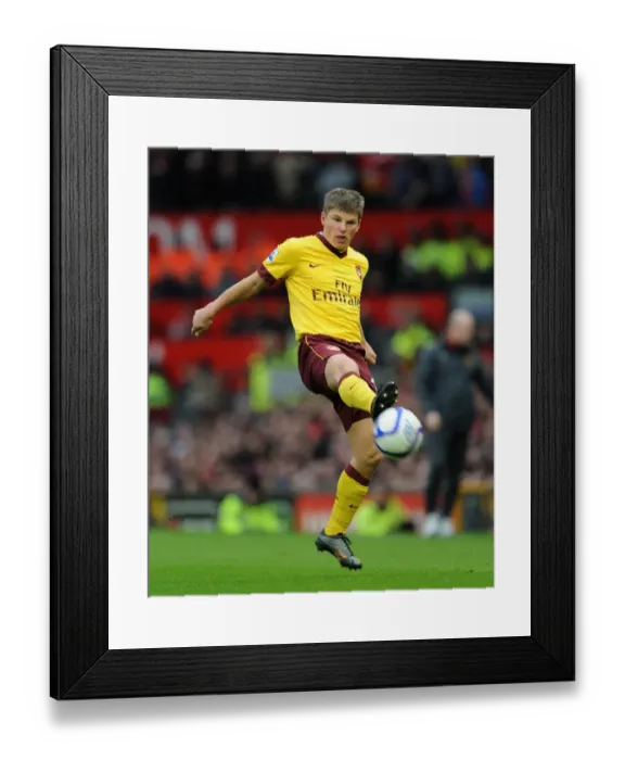 Framed Print : Arshavin's FA Cup Heartbreak: Manchester United 2-0 Arsenal