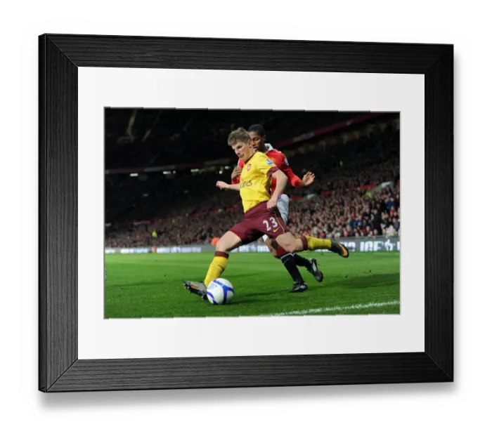 Framed Print : Andrey Arshavin (Arsenal) Antonio Valencia (Man Utd). Manchester United 2: 0 Arsenal
