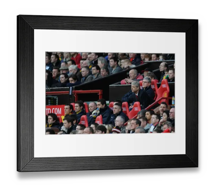 Framed Print : Arsenal Manager Arsene Wenger and his Assistant Pat Rice sit on the bench Framed Print : Arsenal Manager Arsene Wenger and his Assistant Pat Rice sit on the bench