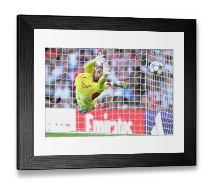Framed Print : Arsenal v Athletic Club: Emirates Cup