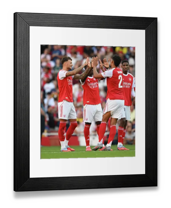Framed Print : Arsenal v Athletic Club: Emirates Cup
