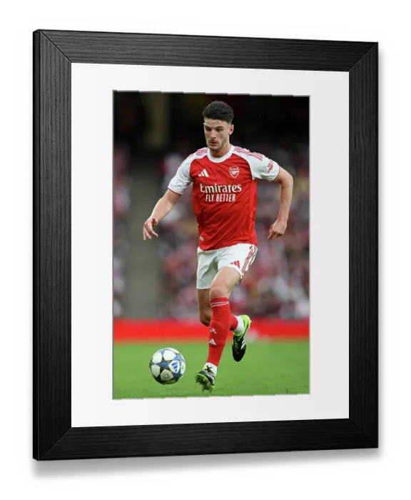 Framed Print : Arsenal v Villarreal - Pre-Season Friendly