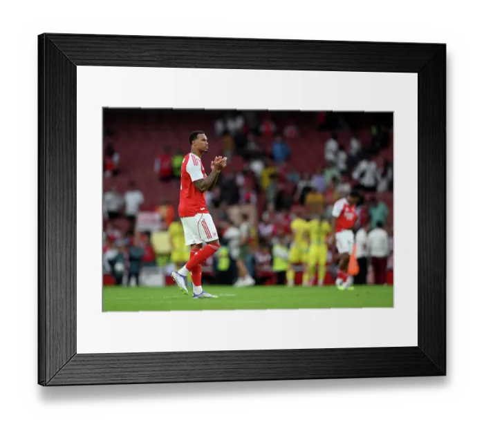 Framed Print : Arsenal v Villarreal - Pre-Season Friendly Framed Print : Arsenal v Villarreal - Pre-Season Friendly