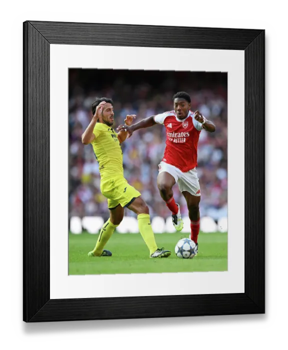 Framed Print : Arsenal v Villarreal - Pre-Season Friendly Framed Print : Arsenal v Villarreal - Pre-Season Friendly