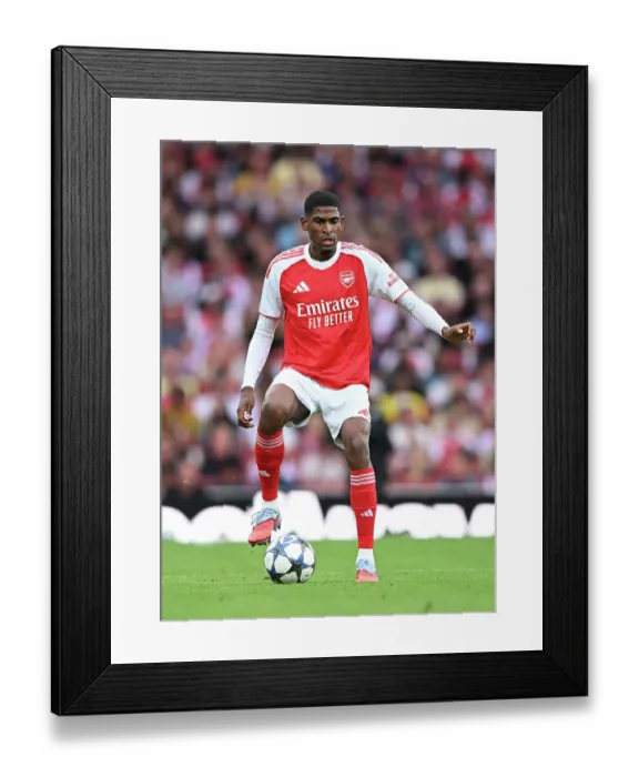 Framed Print : Arsenal v Villarreal - Pre-Season Friendly Framed Print : Arsenal v Villarreal - Pre-Season Friendly
