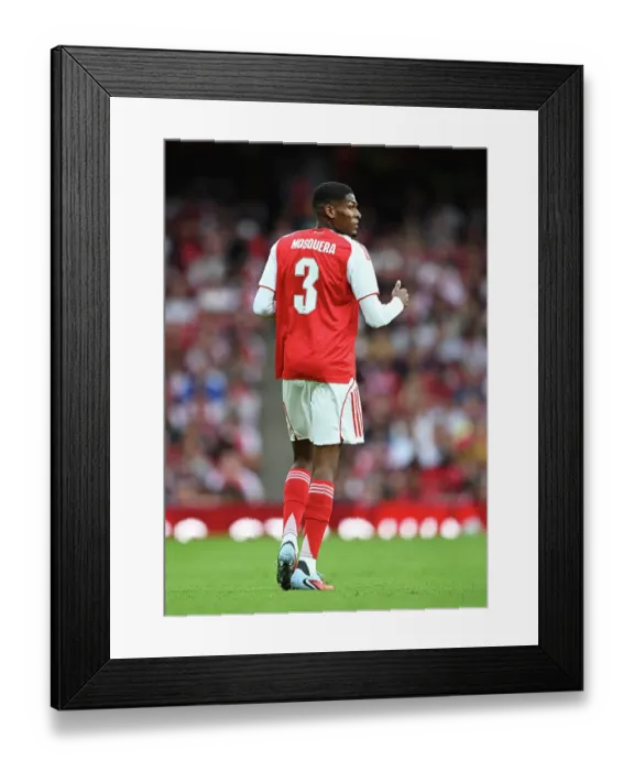 Framed Print : Arsenal v Villarreal - Pre-Season Friendly Framed Print : Arsenal v Villarreal - Pre-Season Friendly