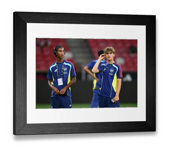 Framed Print : Arsenal FC v AC Milan: Pre-Season Friendly Framed Print : Arsenal FC v AC Milan: Pre-Season Friendly
