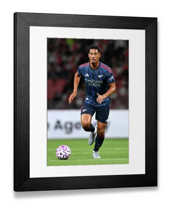 Framed Print : Arsenal FC v AC Milan: Pre-Season Friendly