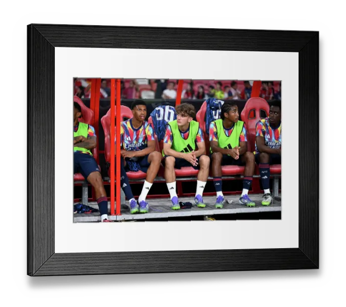 Framed Print : Arsenal FC v AC Milan: Pre-Season Friendly