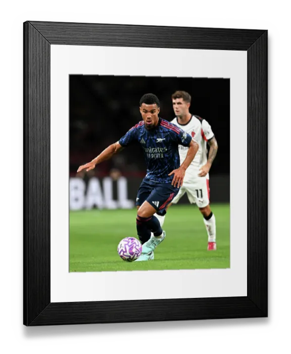 Framed Print : Arsenal FC v AC Milan: Pre-Season Friendly