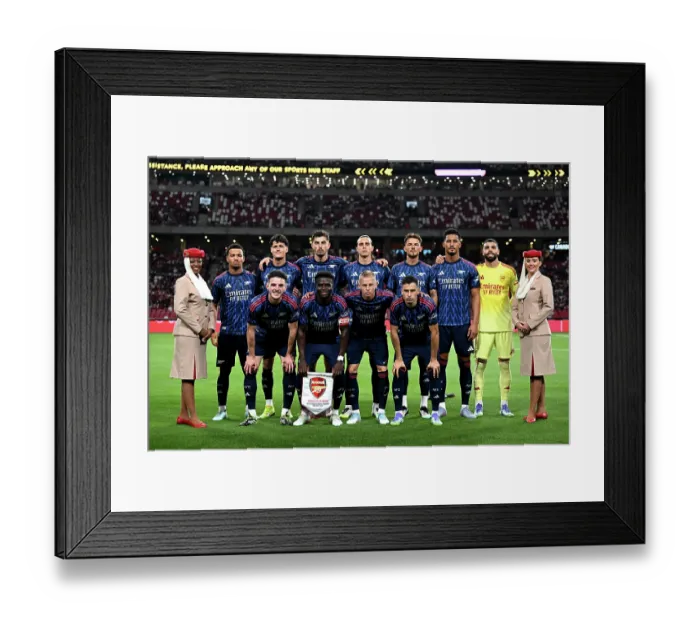 Framed Print : Arsenal FC v AC Milan: Pre-Season Friendly