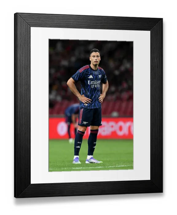 Framed Print : Arsenal FC v AC Milan: Pre-Season Friendly