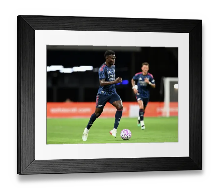 Framed Print : Arsenal FC v AC Milan: Pre-Season Friendly
