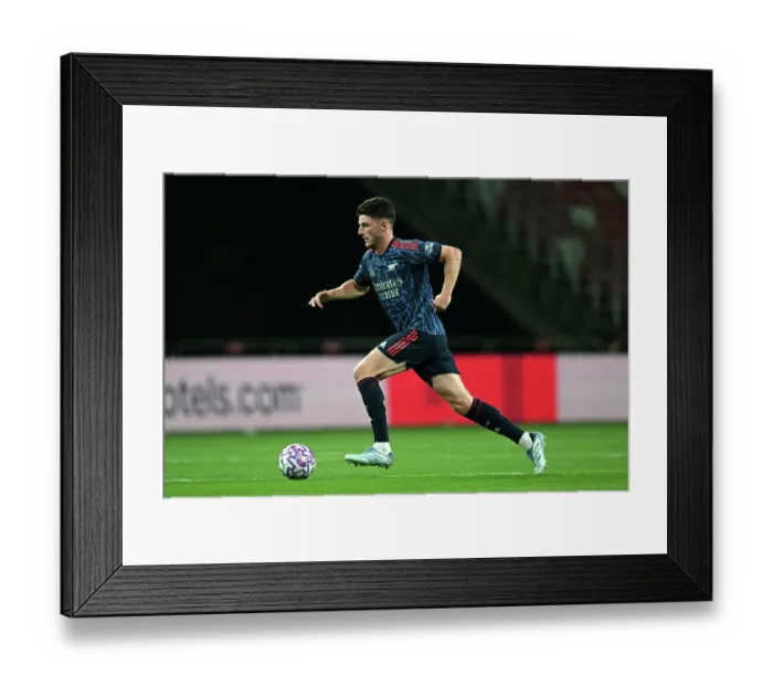 Framed Print : Arsenal FC v AC Milan: Pre-Season Friendly