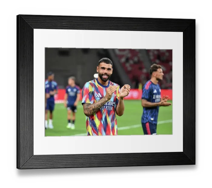 Framed Print : Arsenal FC v AC Milan: Pre-Season Friendly