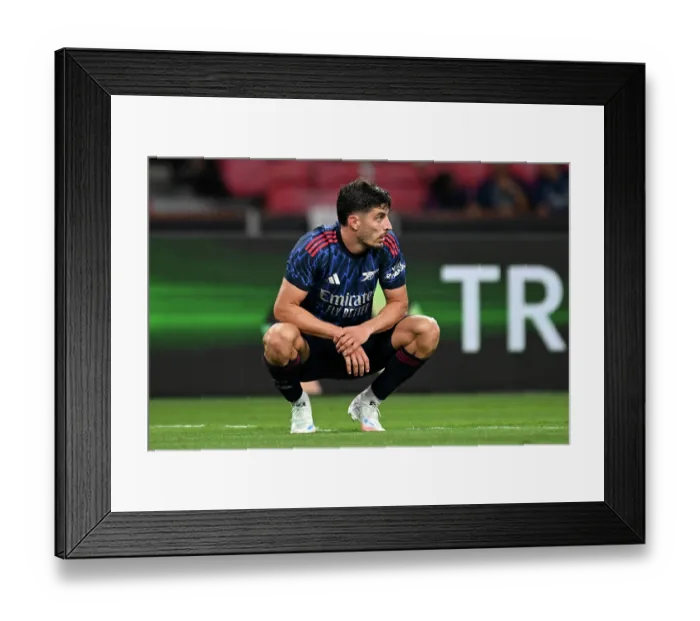 Framed Print : Arsenal FC v AC Milan: Pre-Season Friendly