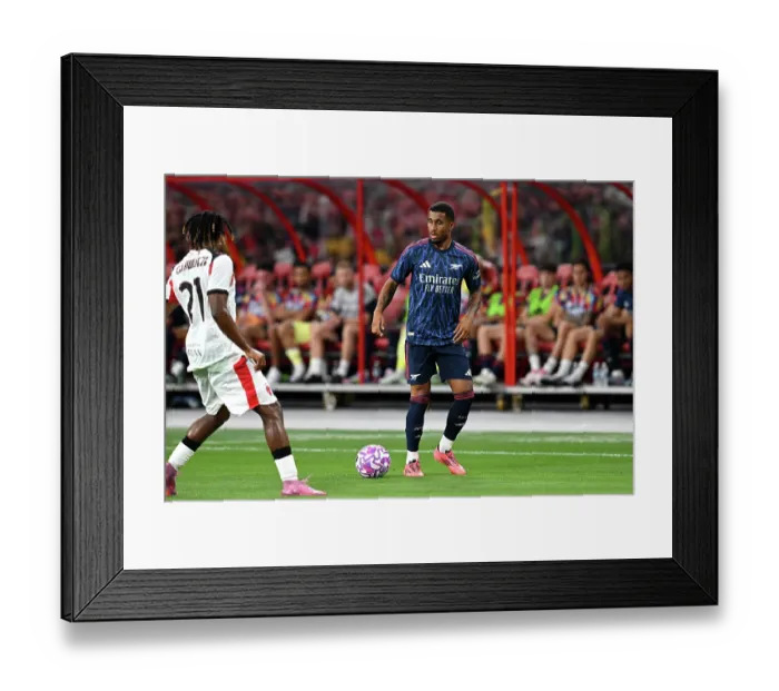 Framed Print : Arsenal FC v AC Milan: Pre-Season Friendly