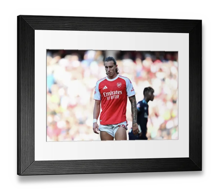 Framed Print : Arsenal v Athletic Club: Emirates Cup