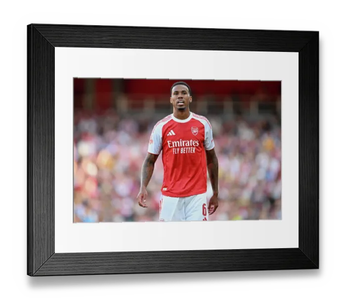 Framed Print : Arsenal v Athletic Club: Emirates Cup