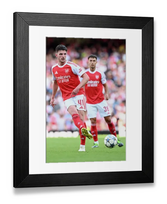 Framed Print : Arsenal v Athletic Club: Emirates Cup