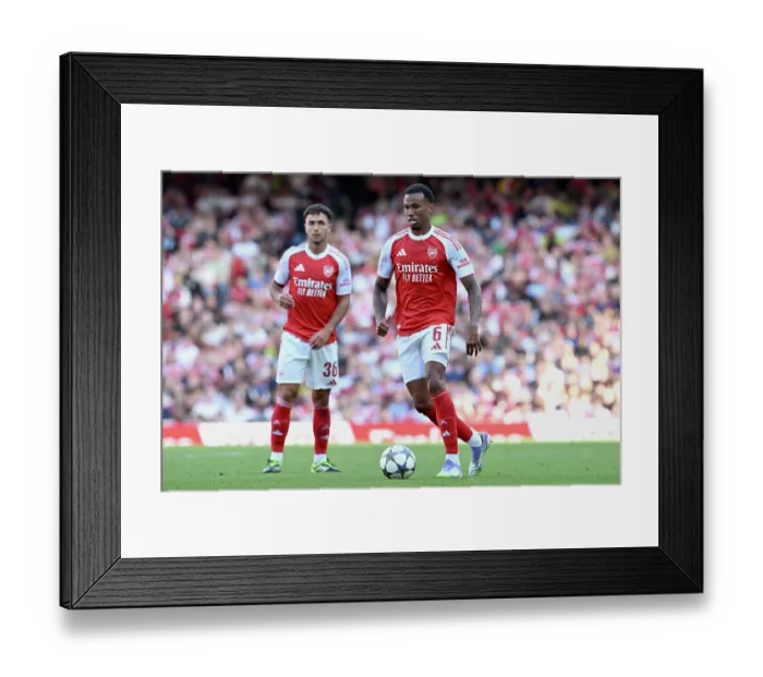 Framed Print : Arsenal v Athletic Club: Emirates Cup