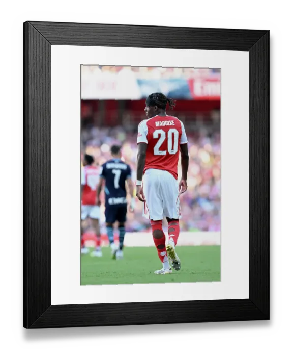 Framed Print : Arsenal v Athletic Club: Emirates Cup