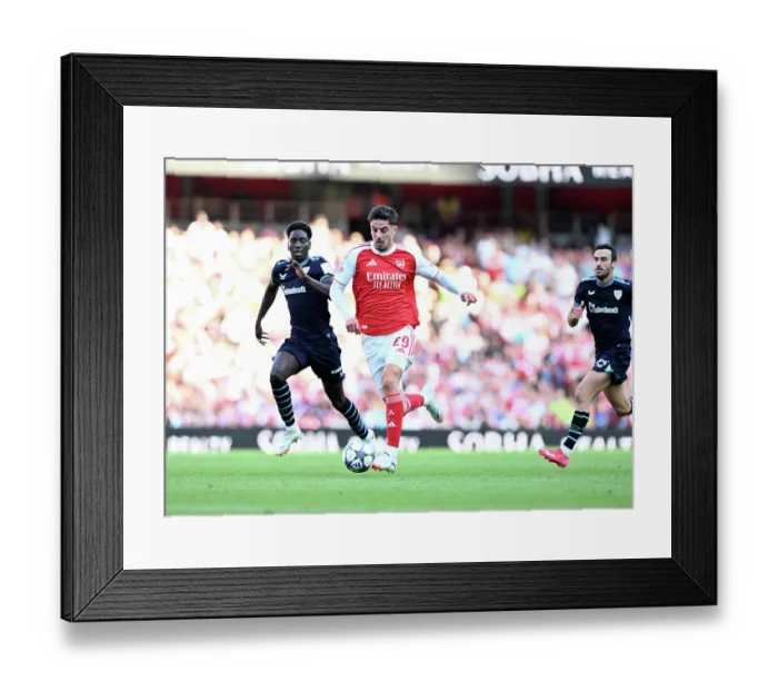 Framed Print : Arsenal v Athletic Club: Emirates Cup
