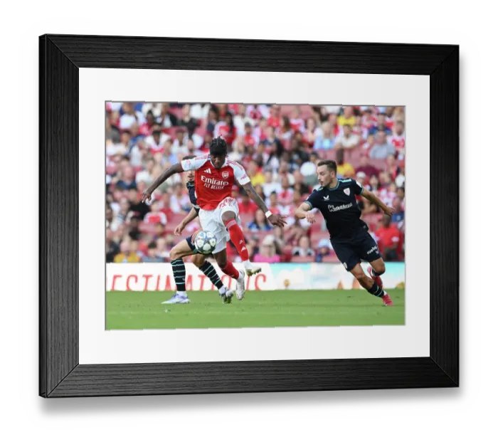 Framed Print : Arsenal v Athletic Club: Emirates Cup