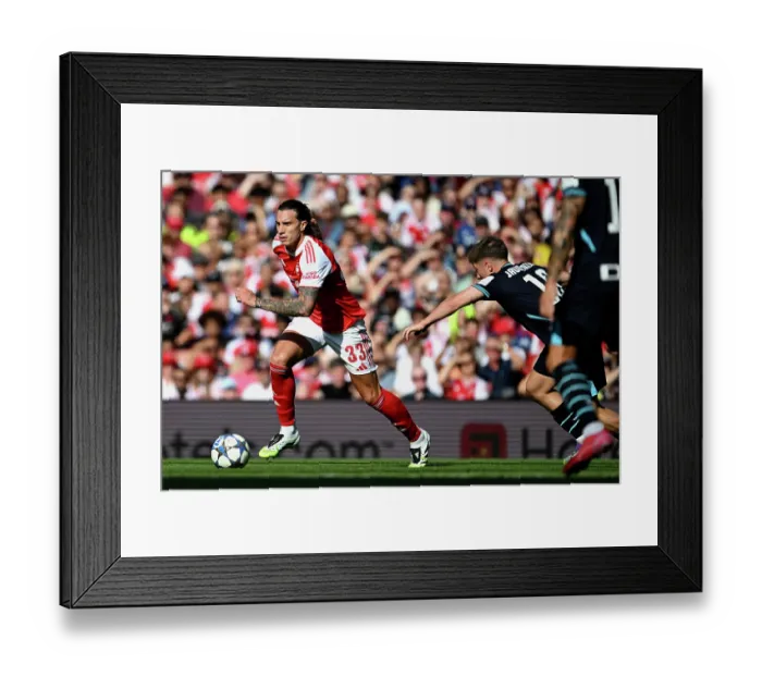 Framed Print : Arsenal v Athletic Club: Emirates Cup