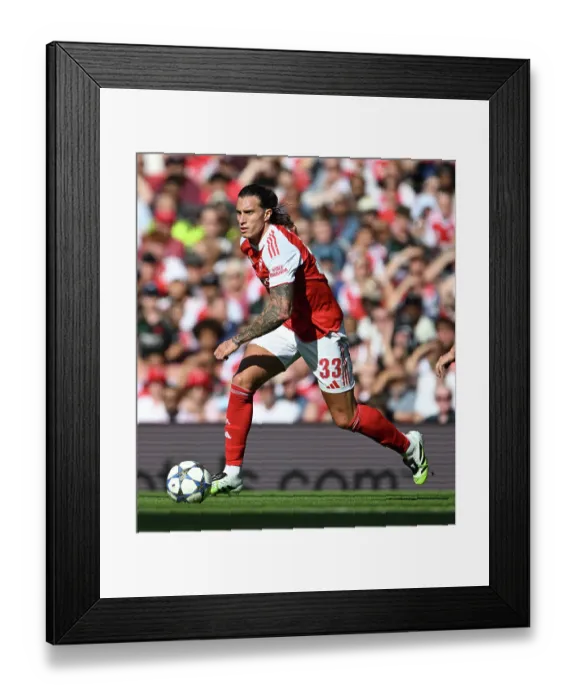 Framed Print : Arsenal v Athletic Club: Emirates Cup
