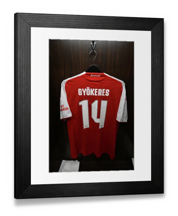 Framed Print : Arsenal v Newcastle: Pre-Season Friendly Framed Print : Arsenal v Newcastle: Pre-Season Friendly