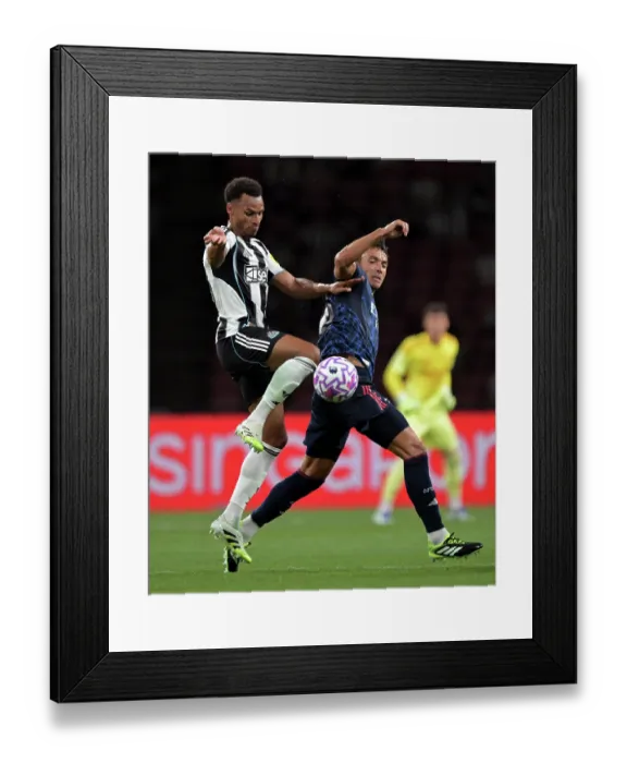 Framed Print : Arsenal v Newcastle: Pre-Season Friendly Framed Print : Arsenal v Newcastle: Pre-Season Friendly