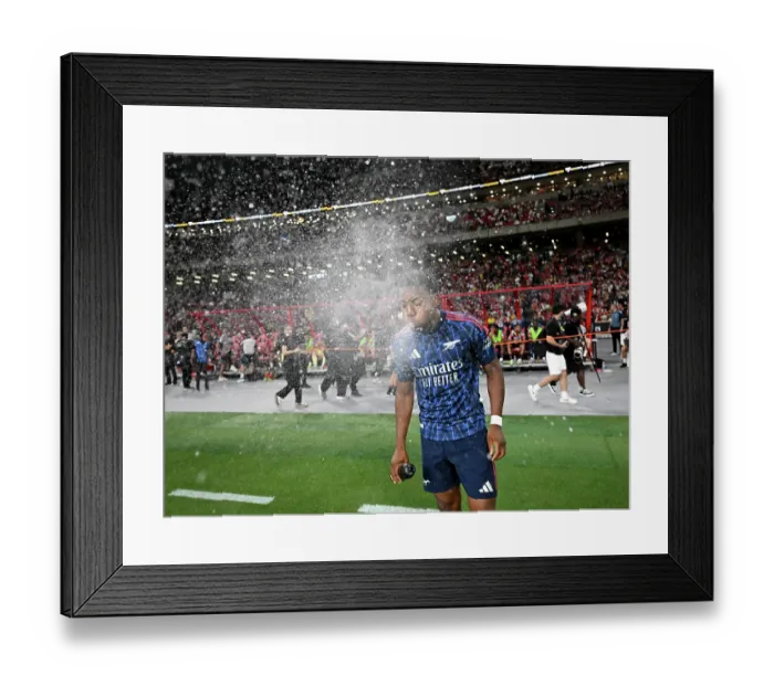 Framed Print : Arsenal v Newcastle: Pre-Season Friendly