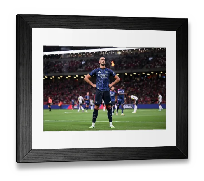 Framed Print : Arsenal v Newcastle: Pre-Season Friendly
