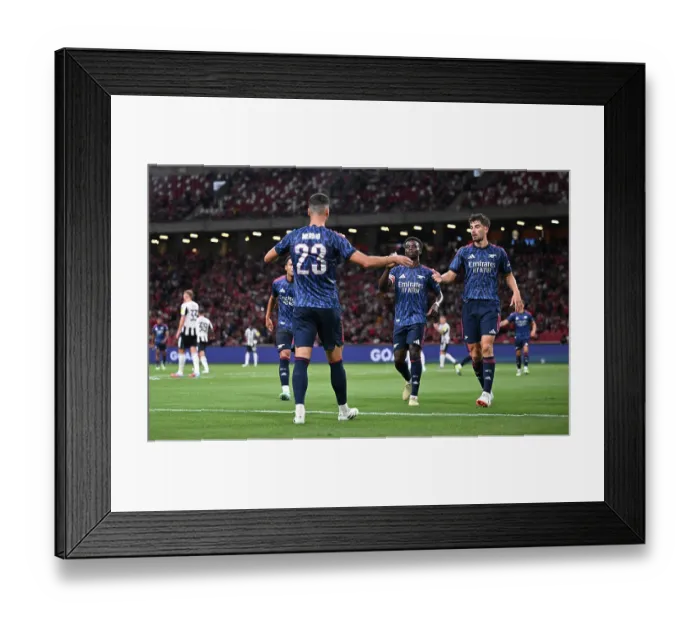 Framed Print : Arsenal v Newcastle: Pre-Season Friendly