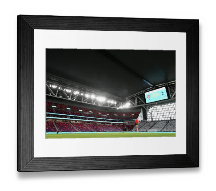 Framed Print : Arsenal v Tottenham Hotspur: Pre-Season Friendly