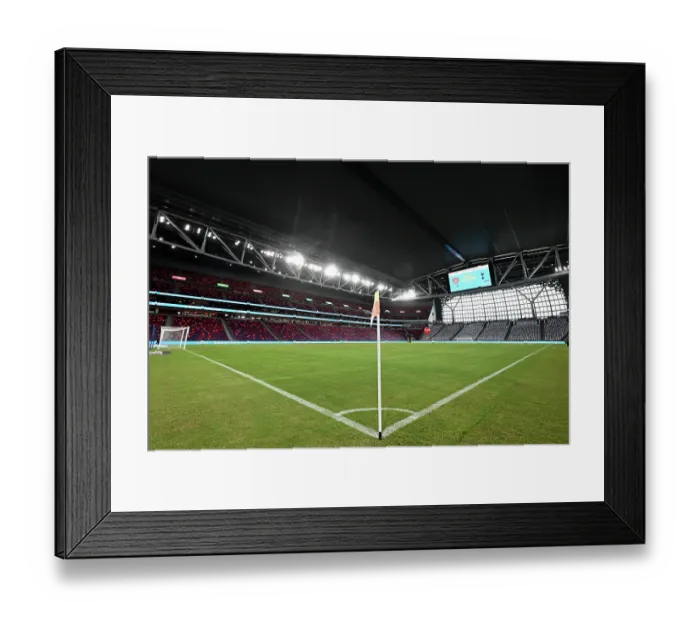 Framed Print : Arsenal v Tottenham Hotspur: Pre-Season Friendly