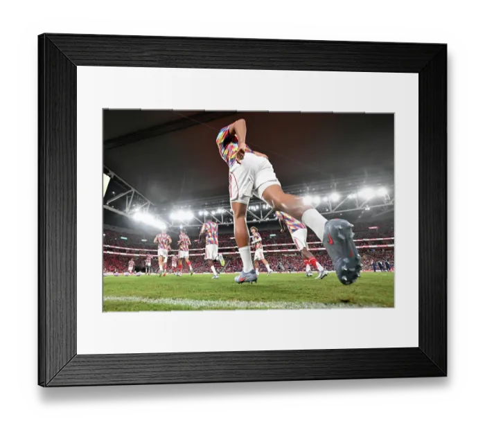 Framed Print : Arsenal v Tottenham Hotspur: Pre-Season Friendly