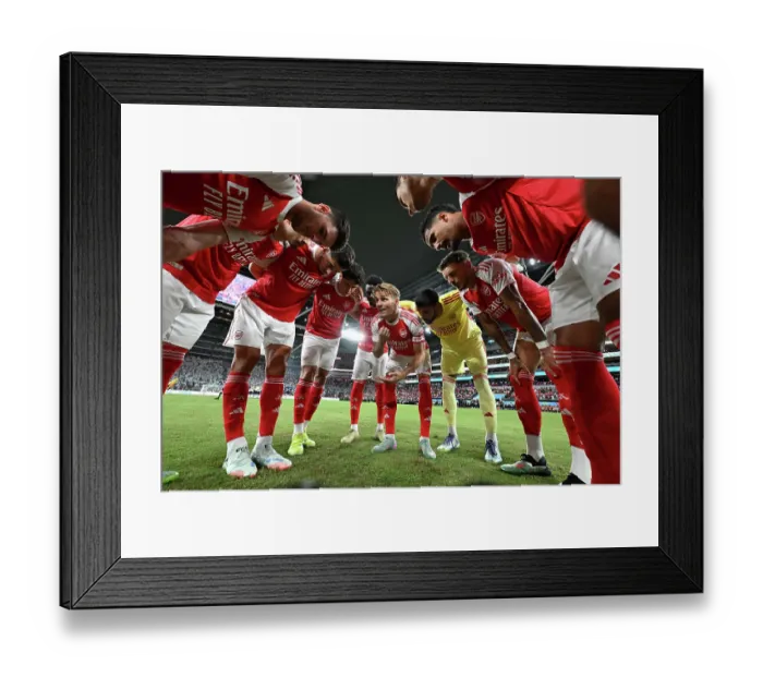 Framed Print : Arsenal v Tottenham Hotspur: Pre-Season Friendly Framed Print : Arsenal v Tottenham Hotspur: Pre-Season Friendly